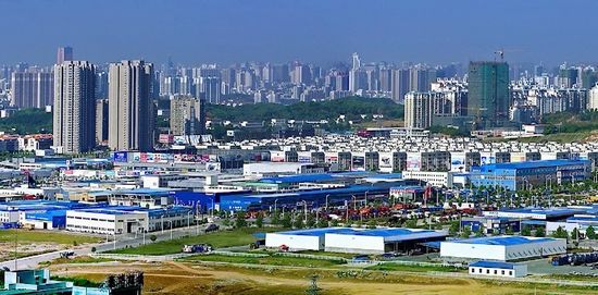 長(zhǎng)沙經(jīng)開區(qū):力爭(zhēng)打造國(guó)家級(jí)軍民結(jié)合產(chǎn)業(yè)基地
