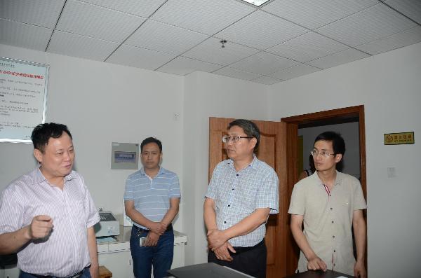 湖南醫(yī)藥學(xué)院助力懷化升級創(chuàng)建國家級高新區(qū)