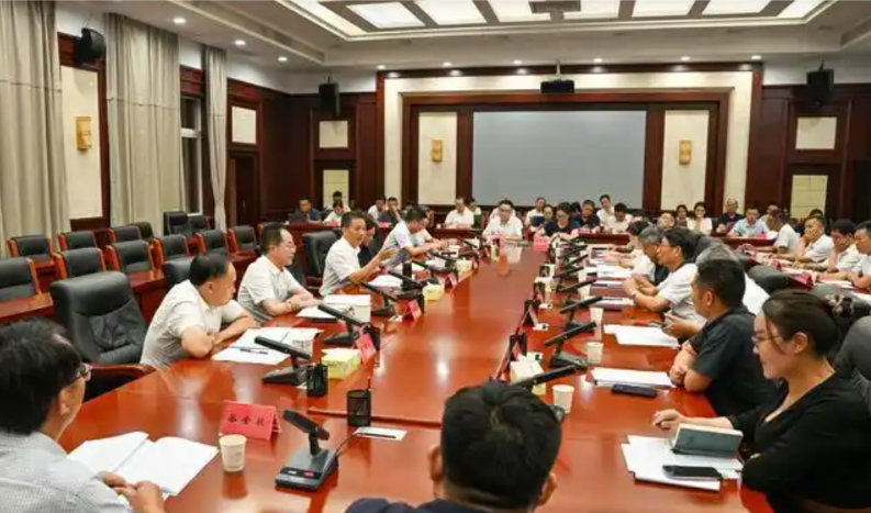 受邀參加懷化市“十五五”先進(jìn)制造業(yè)發(fā)展專題座談會(huì) 李文輝院長(zhǎng)建言有三